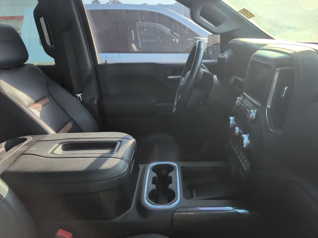 2022 GMC Sierra Limited AT4