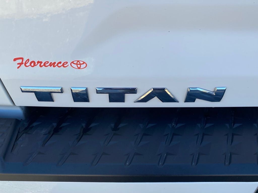 2024 Nissan Titan SV