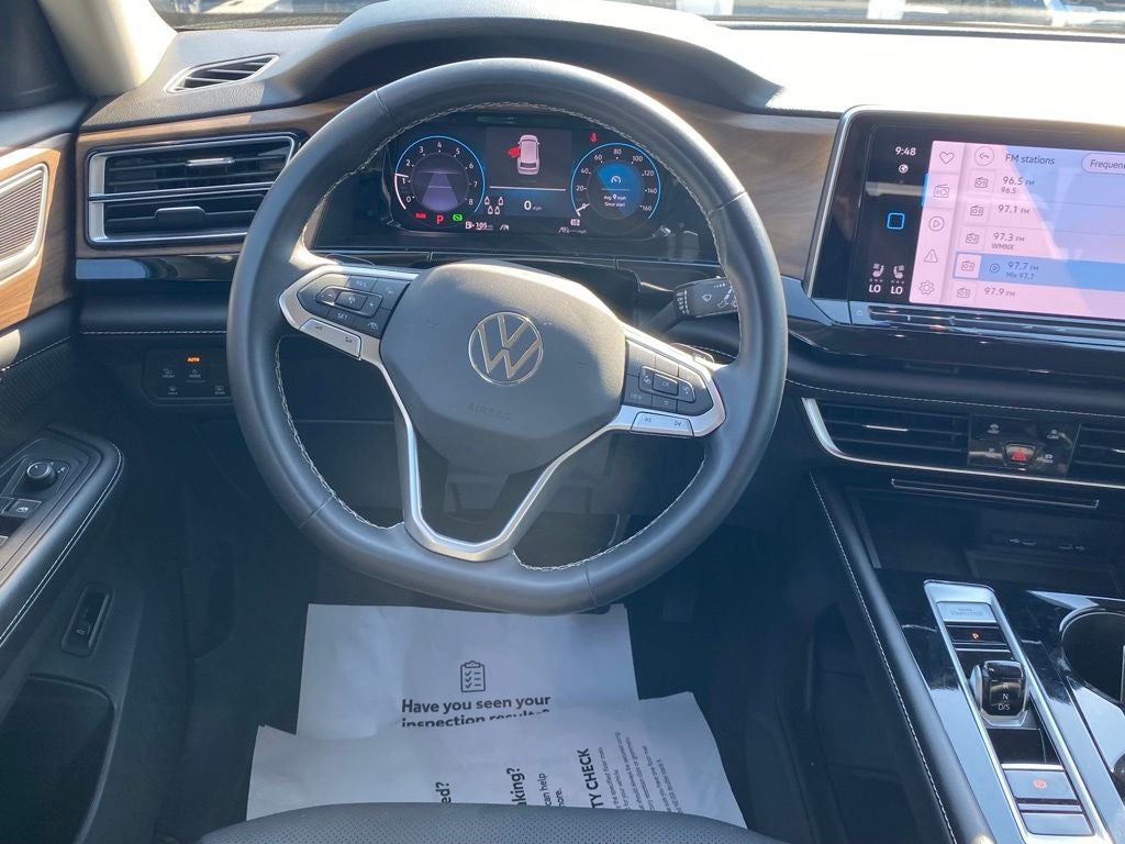 2024 Volkswagen Atlas 2.0T SE w/Technology