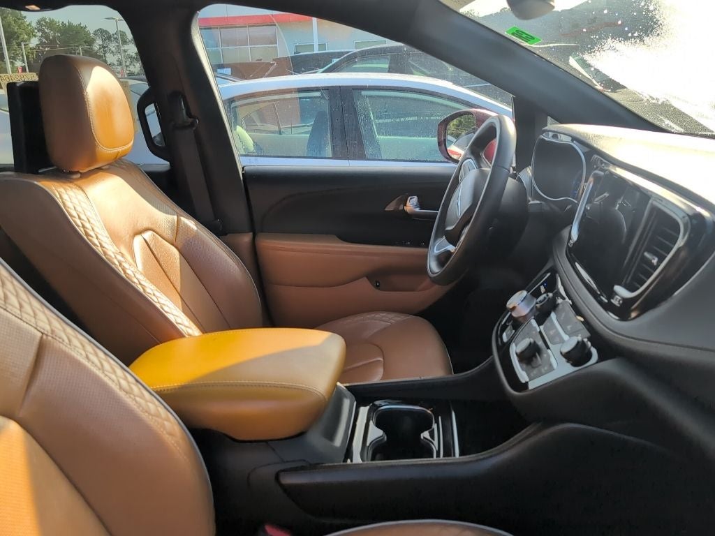2021 Chrysler Pacifica Hybrid Pinnacle