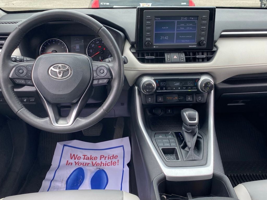 2022 Toyota RAV4 XLE Premium