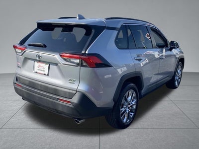 2020 Toyota RAV4 XLE Premium