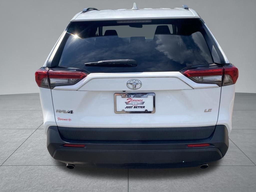 2020 Toyota RAV4 LE