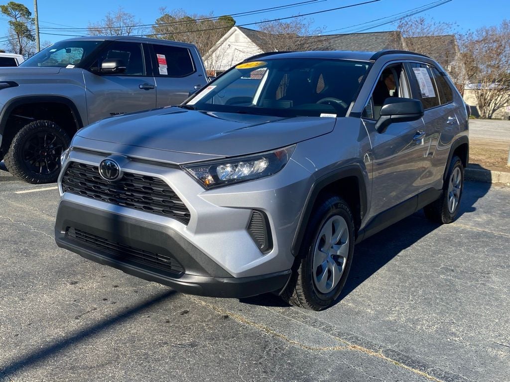2021 Toyota RAV4 LE