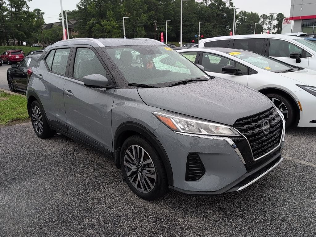 2023 Nissan Kicks SV
