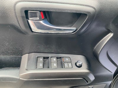 2022 Toyota Tacoma TRD Off-Road V6