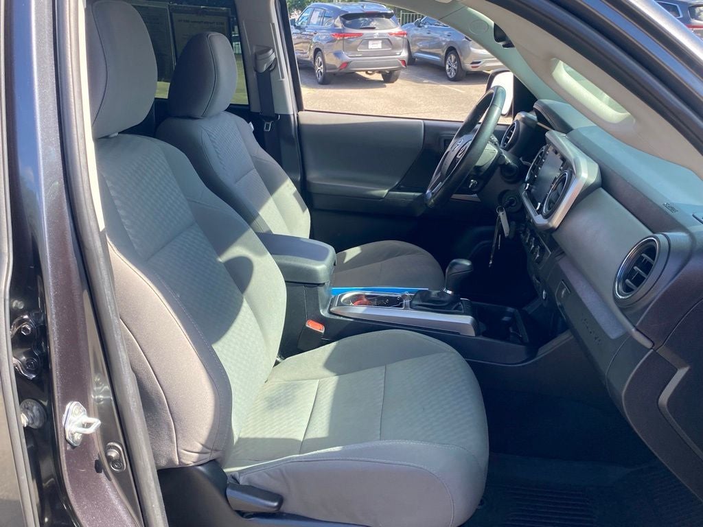 2022 Toyota Tacoma SR5 V6