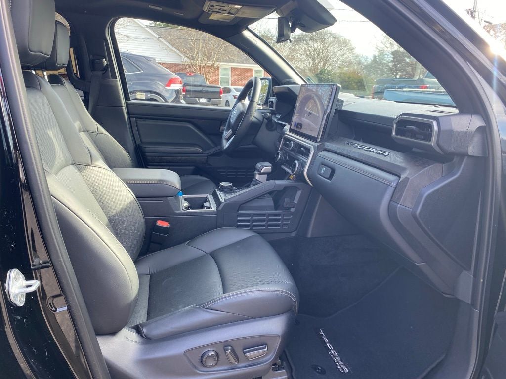 2024 Toyota Tacoma Hybrid Limited Hybrid