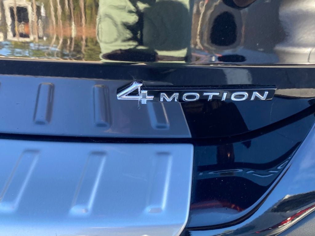 2024 Volkswagen Taos SEL