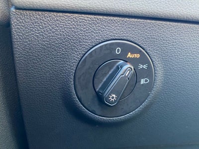 2024 Volkswagen Taos SEL