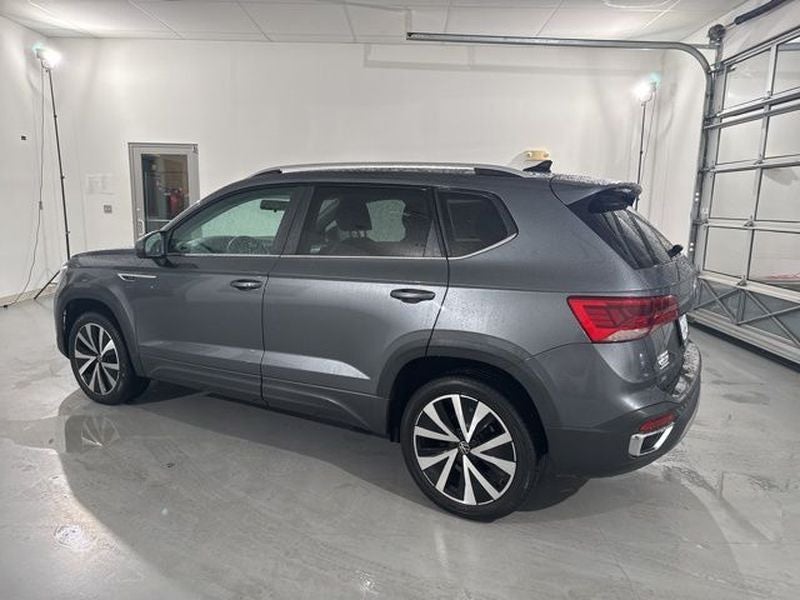 2022 Volkswagen Taos SE