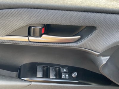 2025 Toyota Camry Hybrid SE