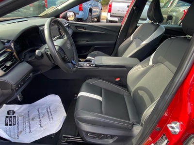 2025 Toyota Camry Hybrid SE