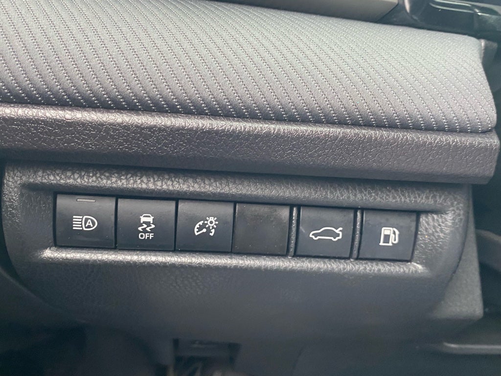 2025 Toyota Camry Hybrid SE