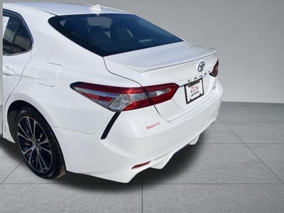 2020 Toyota Camry SE