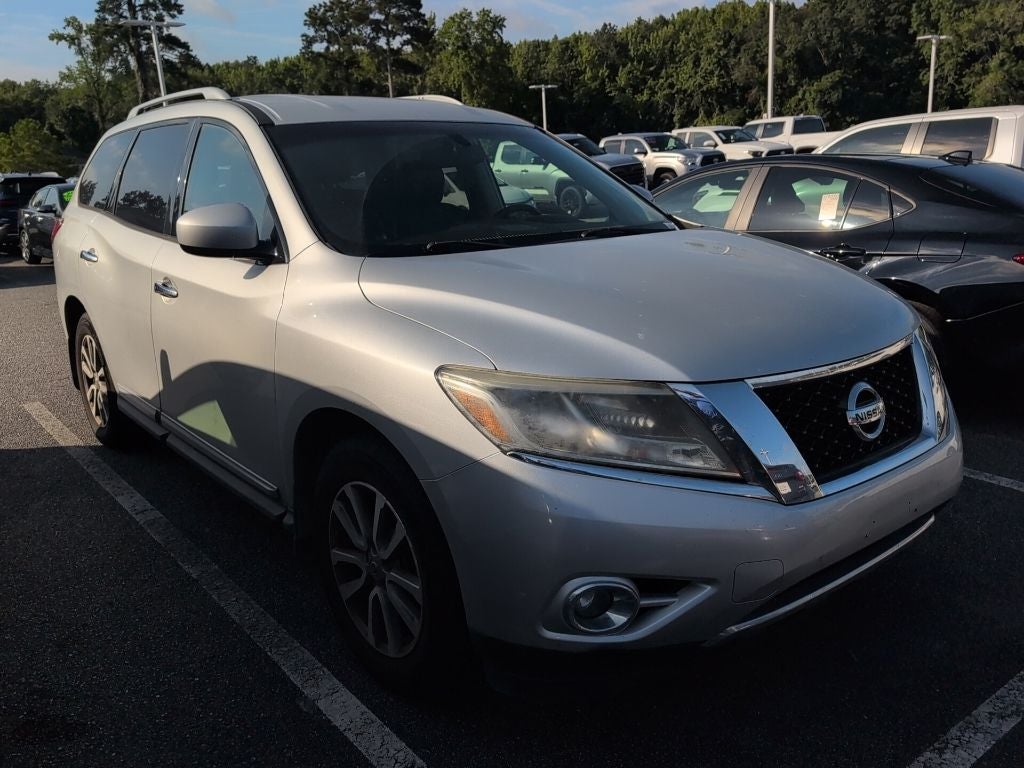 2016 Nissan Pathfinder SL