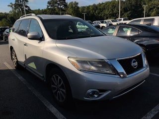2016 Nissan Pathfinder SL