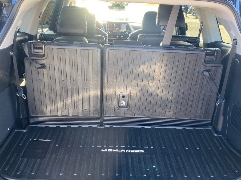 2020 Toyota Highlander Platinum