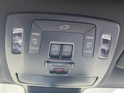 2025 Toyota Sienna XSE