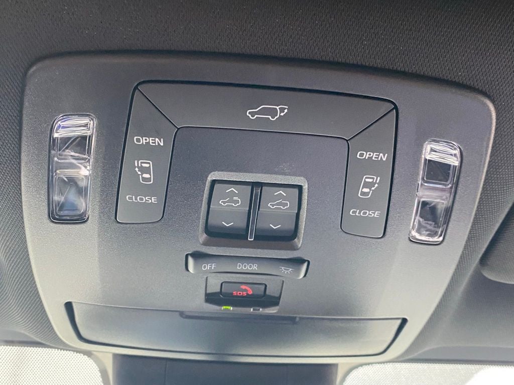 2025 Toyota Sienna XSE