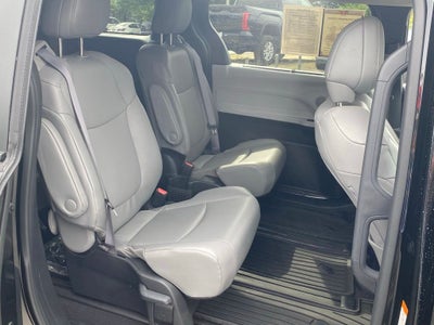 2025 Toyota Sienna XLE 7 Passenger