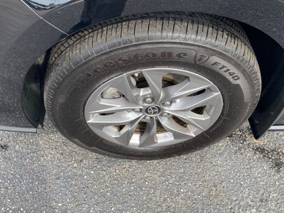2025 Toyota Sienna XLE 7 Passenger