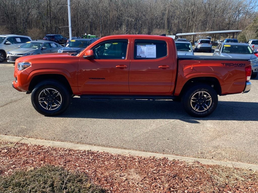 2016 Toyota Tacoma SR V6