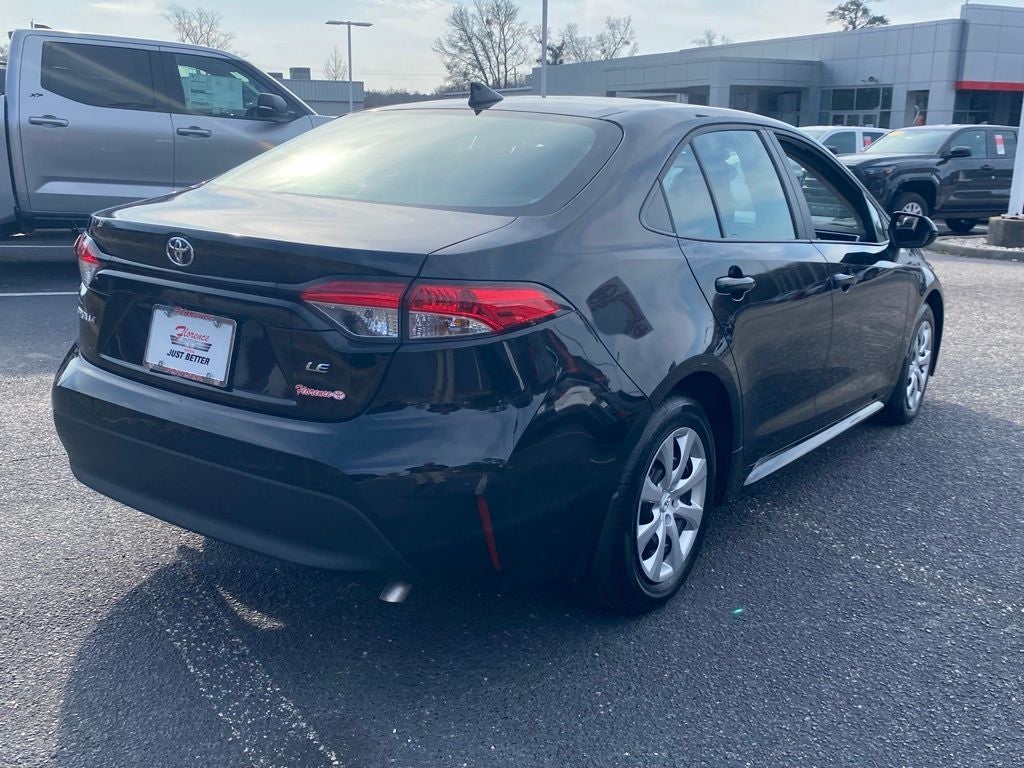 2025 Toyota Corolla LE