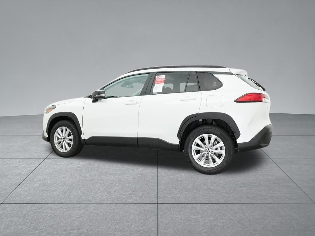 2025 Toyota Corolla Cross LE