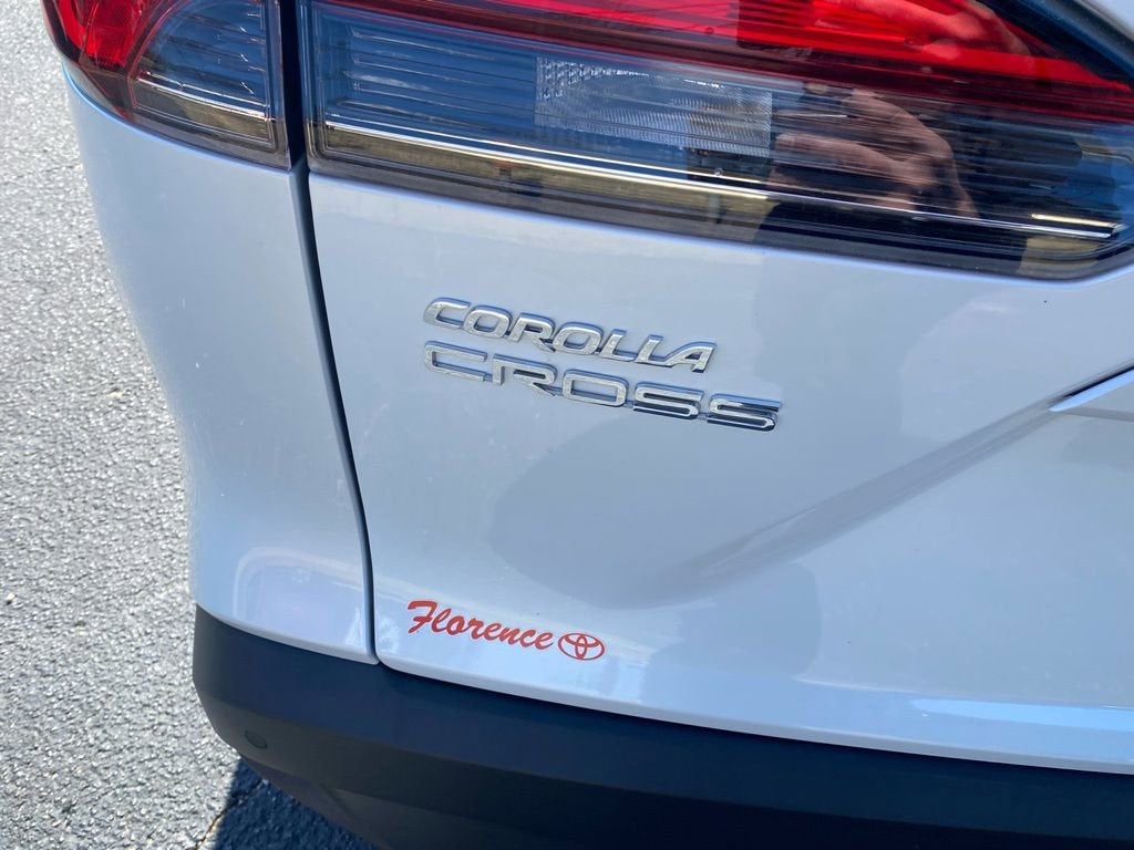 2024 Toyota Corolla Cross XLE