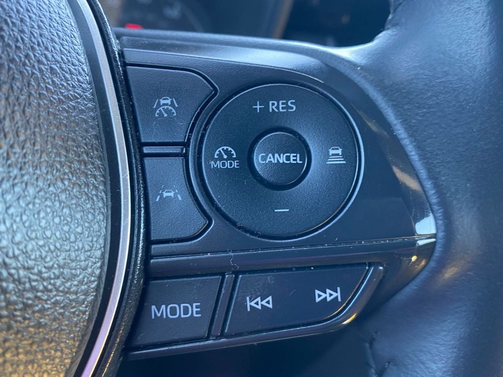 2024 Toyota Corolla Cross Hybrid SE