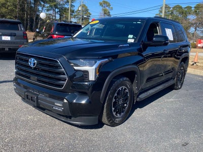 2024 Toyota Sequoia SR5