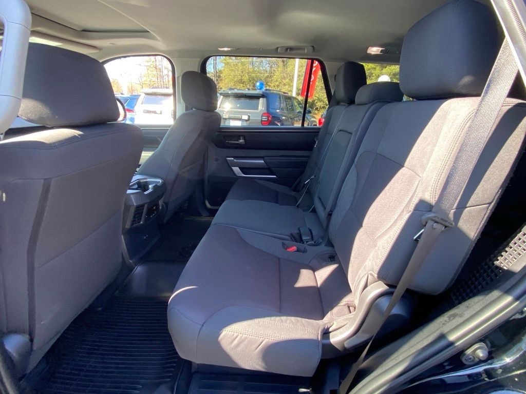 2024 Toyota Sequoia SR5