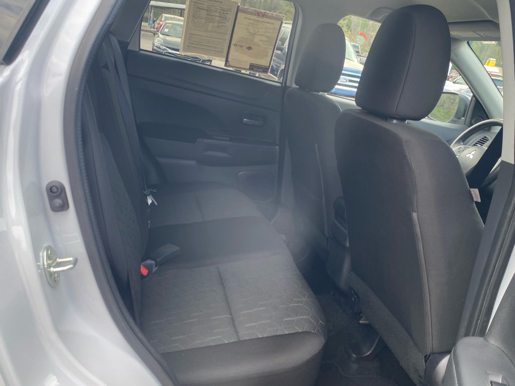 2024 Mitsubishi Outlander Sport LE