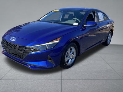 2023 Hyundai Elantra SE