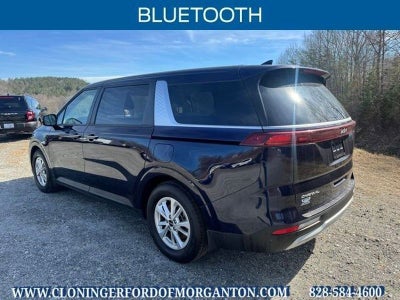 2023 Kia Carnival LX