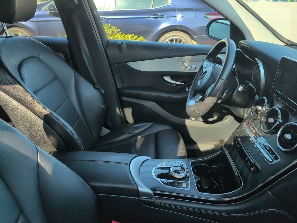 2019 Mercedes-Benz GLC GLC 300