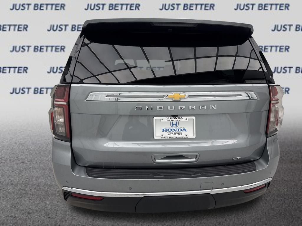 2024 Chevrolet Suburban LT