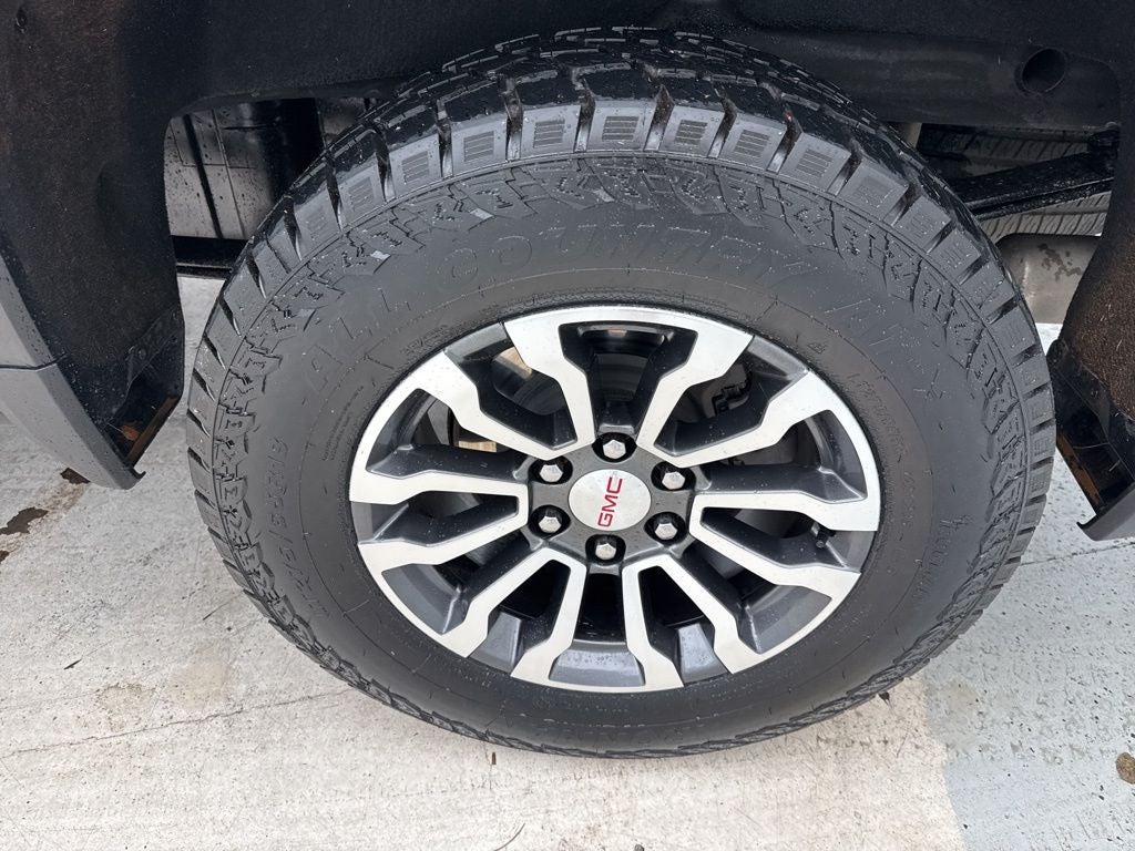 2022 GMC Sierra 1500 Limited AT4