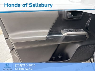 2017 Toyota Tacoma SR5 V6