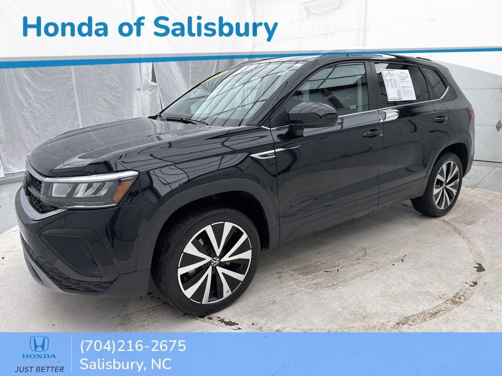 2024 Volkswagen Taos 1.5T SE