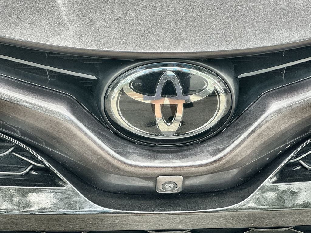 2023 Toyota Camry XSE V6