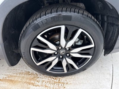 2022 Honda Pilot Touring 8-Passenger