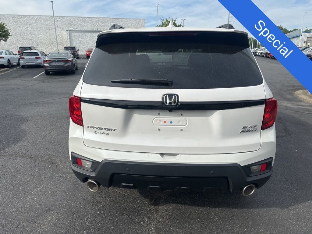 2023 Honda Passport Elite