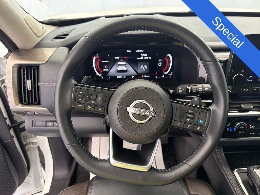 2023 Nissan Pathfinder Platinum