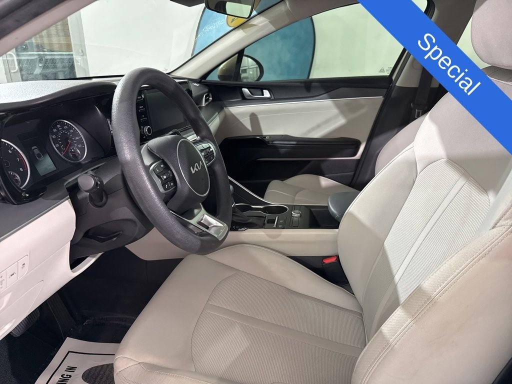 2022 Kia K5 LXS