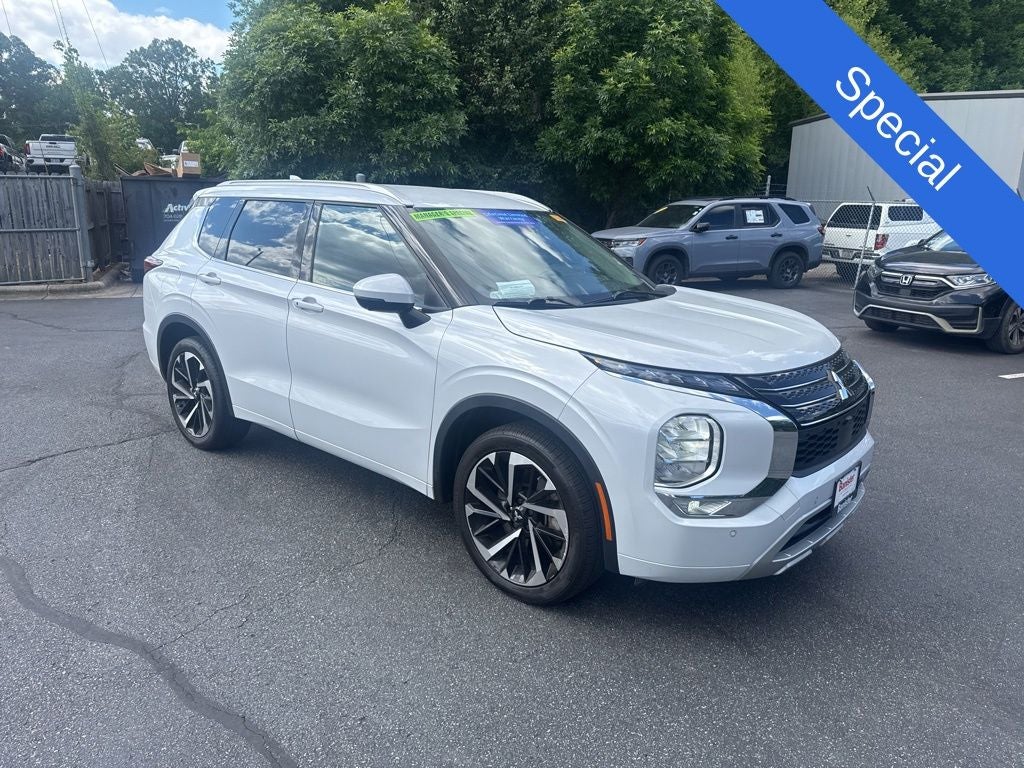 2023 Mitsubishi Outlander SEL