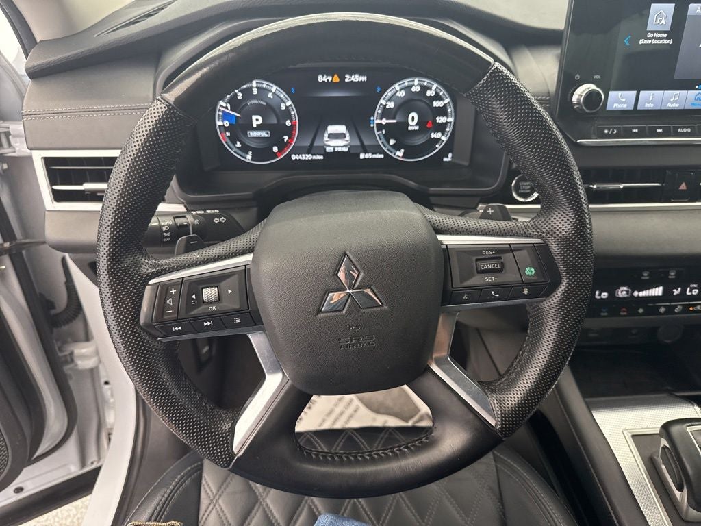 2023 Mitsubishi Outlander SEL