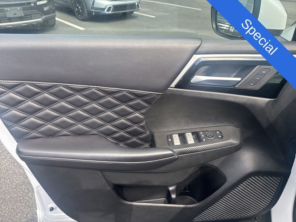 2023 Mitsubishi Outlander SEL