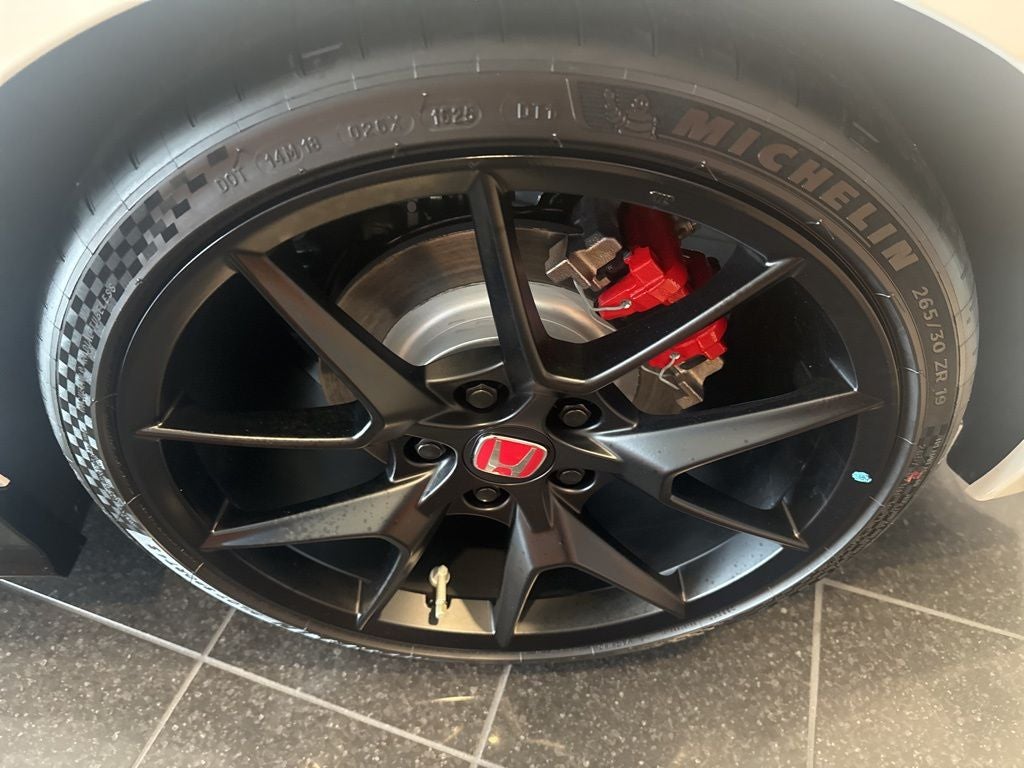 2025 Honda Civic Type R Base